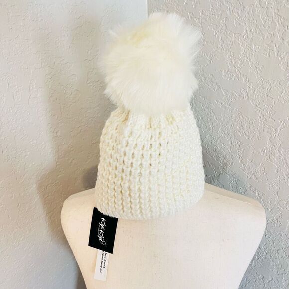 KYI KYI Faux Fur Pompom Classic Wool Beanie Hat, Ivory, One Size, NWT - Picture 7 of 9